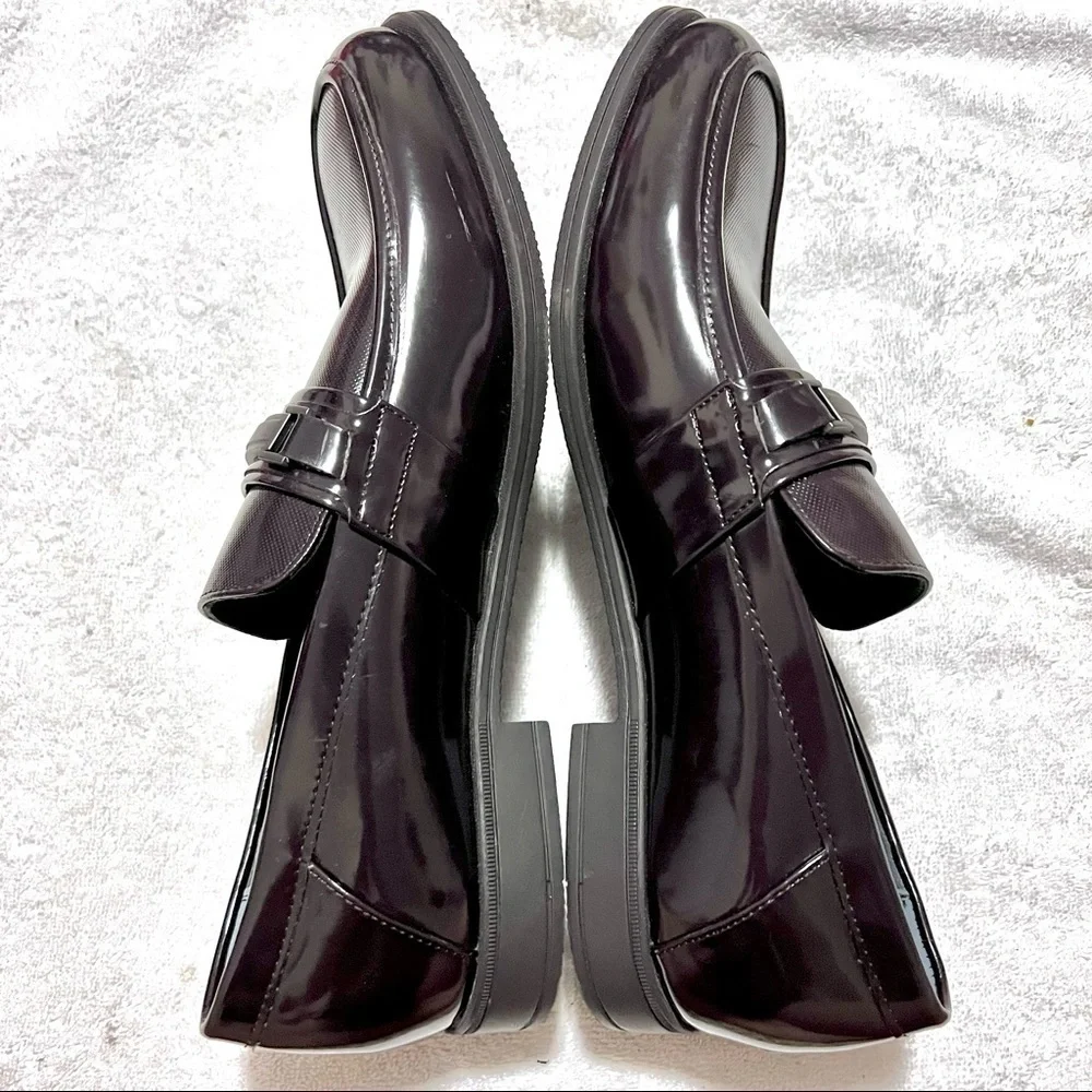 NEW Calvin Klein Dale Chocolate Patent Moc Toe Dress Shoes mens size 11